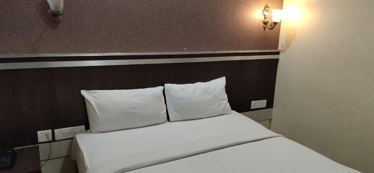 Hotel Bestend Bangalore Esterno foto
